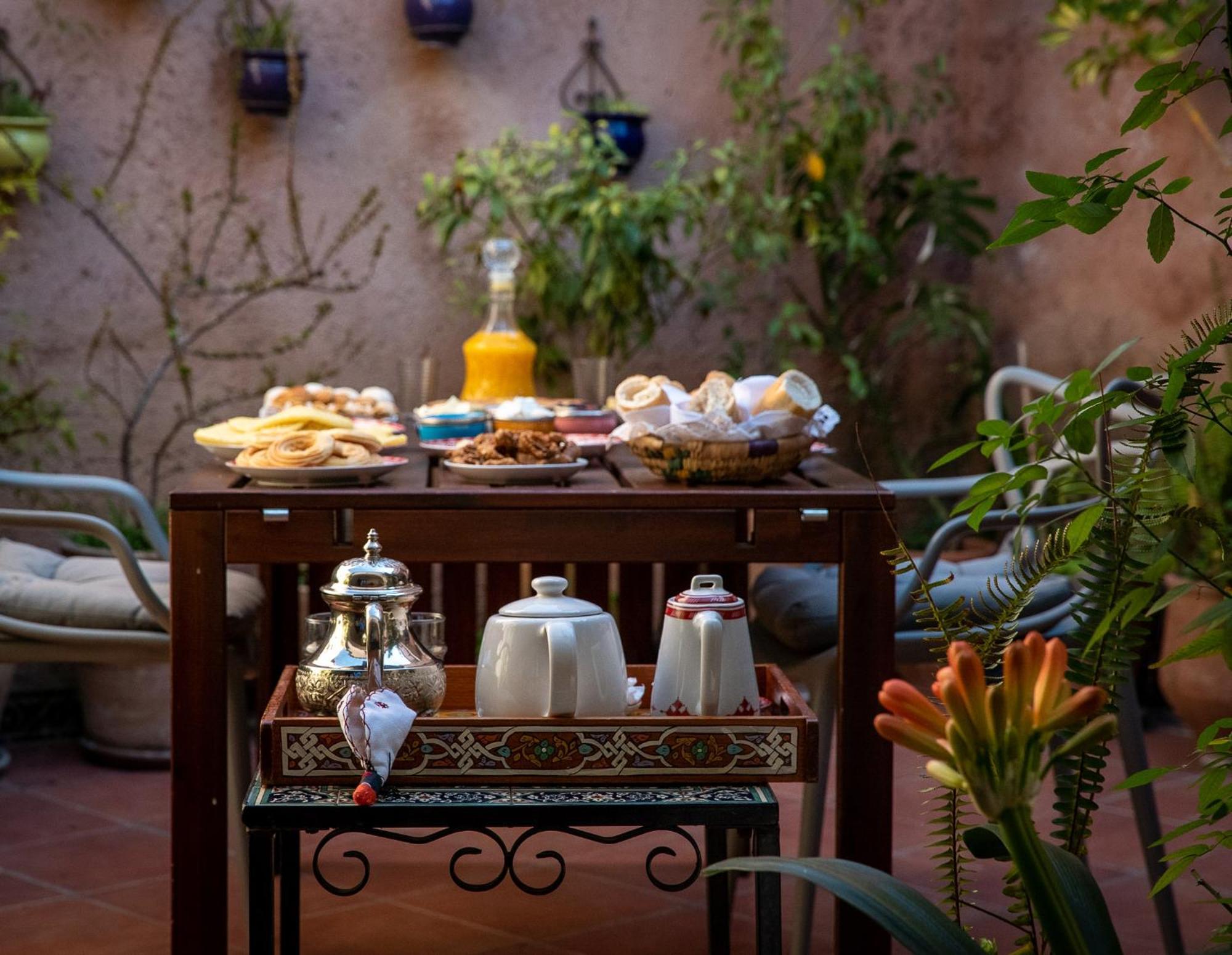 Lalla Ghayta Chefchaouen Bagian luar foto